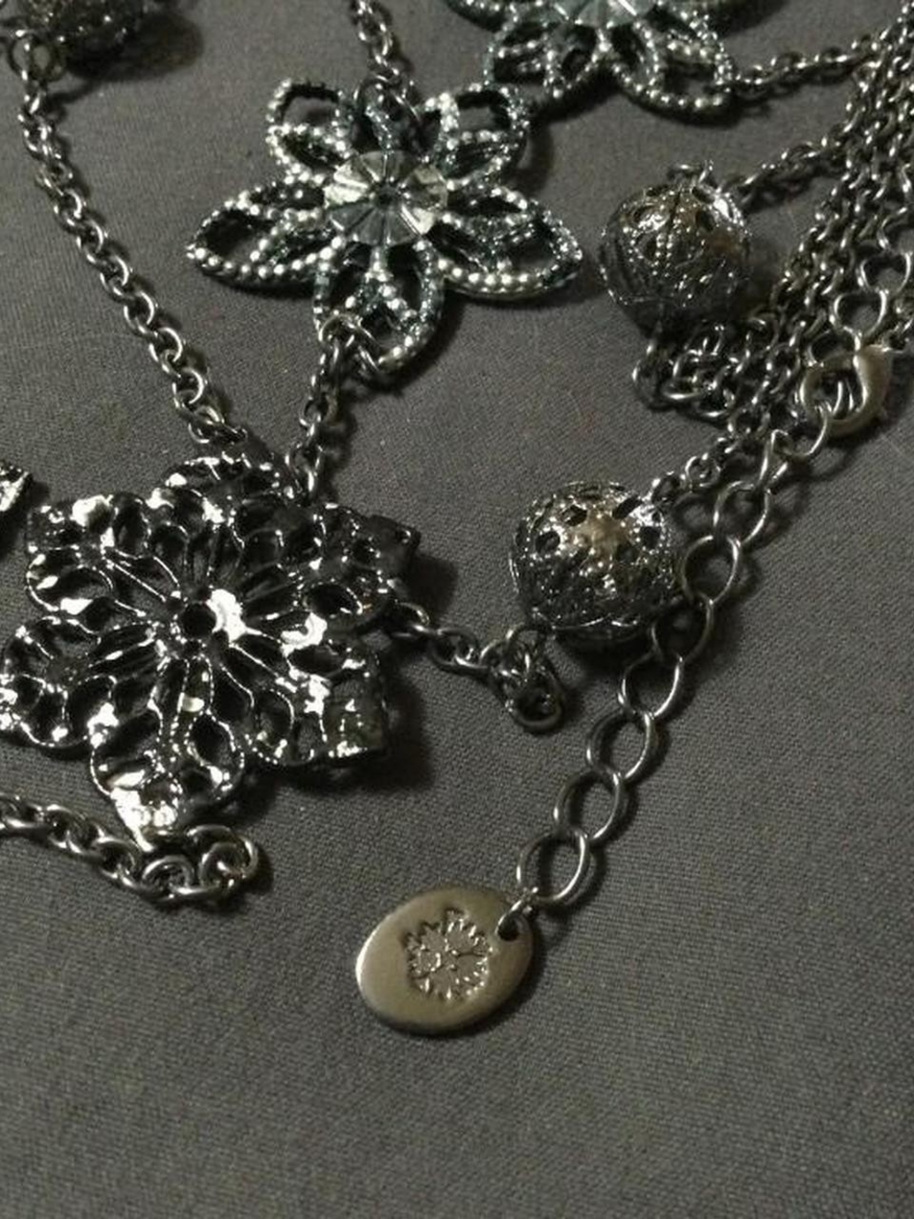 Ami Snowflake Necklace